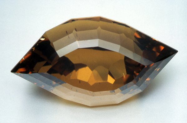 scapolite gemstone